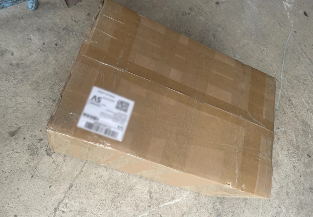 Professional secure packaging for international export of heavy machinery electronics.