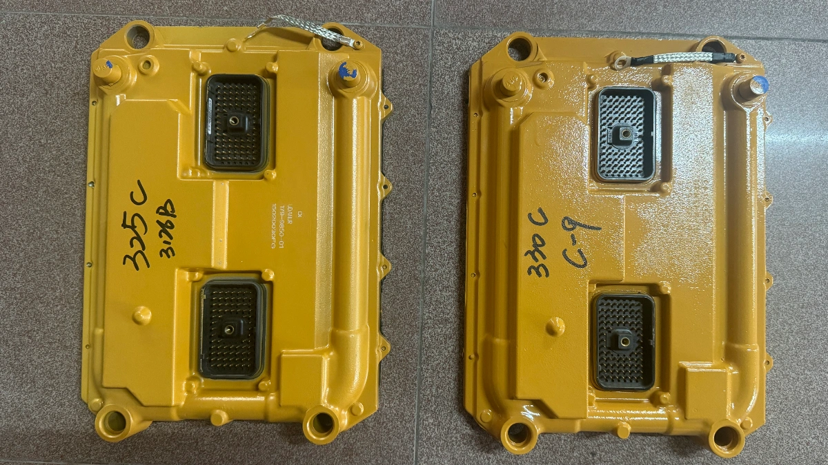 Anti-static packing of an aftermarket ECM controller before dispatch