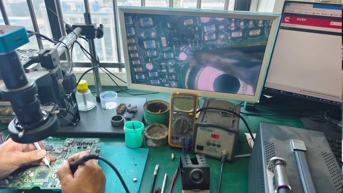 Electronics repair bench with microscope, rework station and test equipment at LIUCHUANG Parts